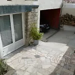 Bed & Breakfast De Paris 4*