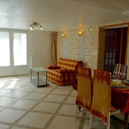 De Paris Bed & Breakfast