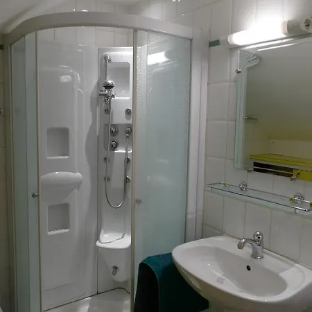 Bed & Breakfast De Paris Fontenay-sous-Bois