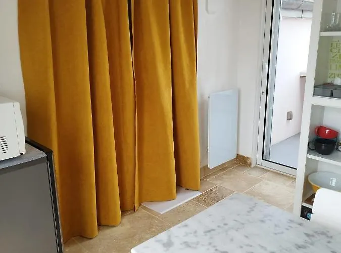 De Paris 4*